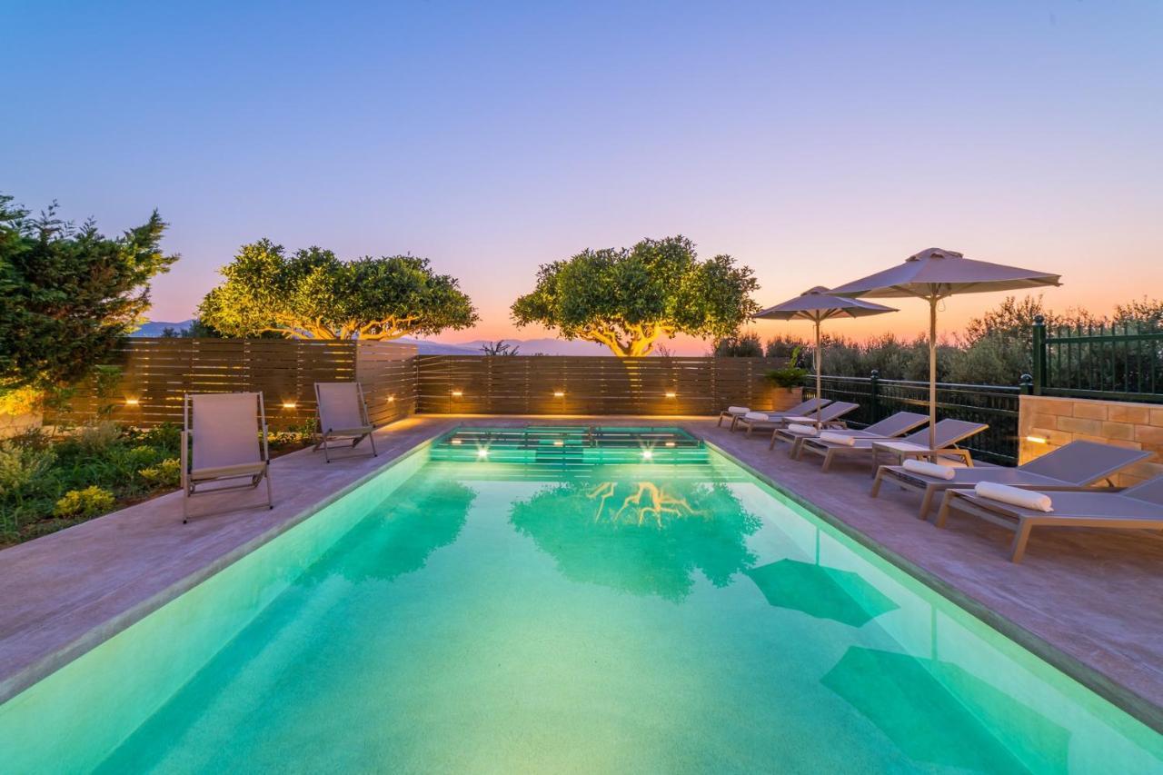 Estella Villa With Pool, Children Area, Bbq & Magnificent Views! Astérion エクステリア 写真